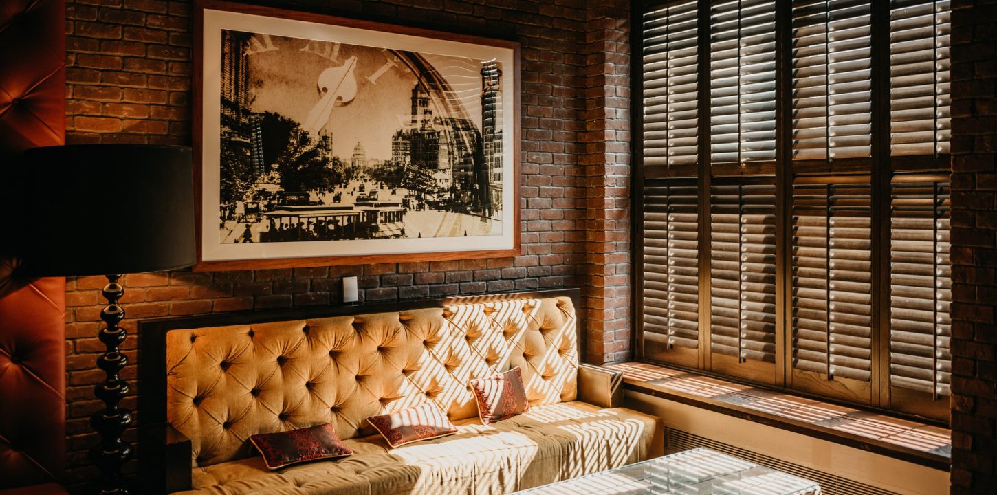 estate-window-sofa
